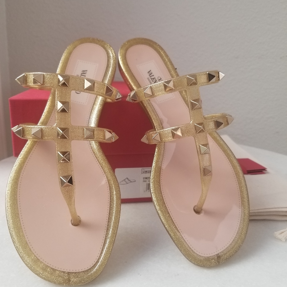 NWT Valentino rockstud gold jelly pvc sandle 5